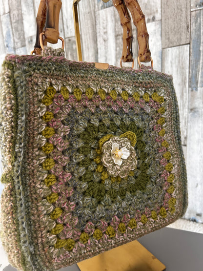 Moss & Rose