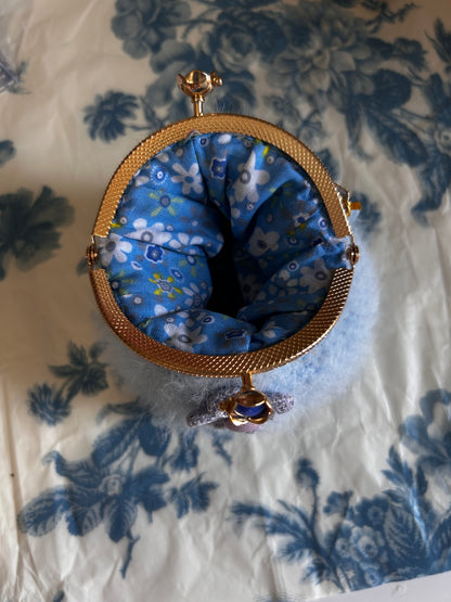 Cloud coin purses