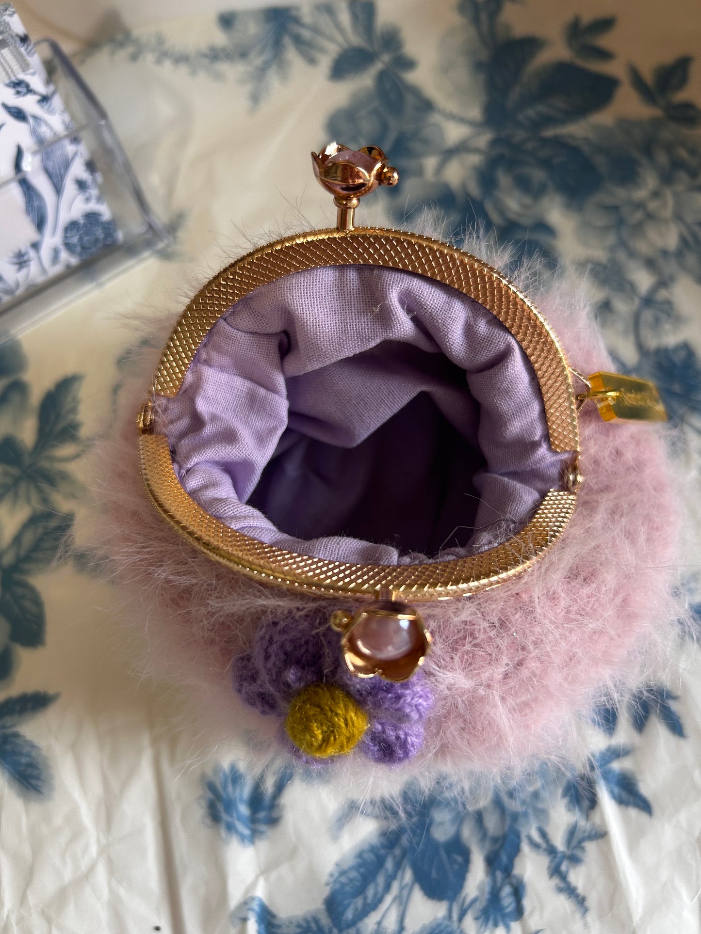 Cloud coin purses
