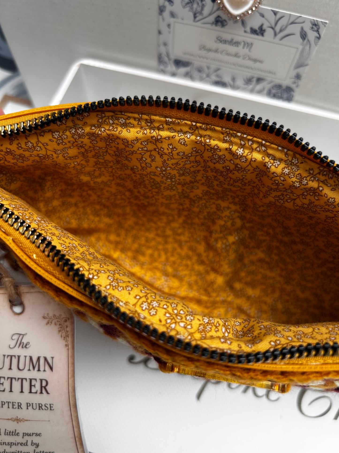 Autumn Letter - Chapter Purse