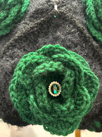 Emerald rose crochet handbag additional view