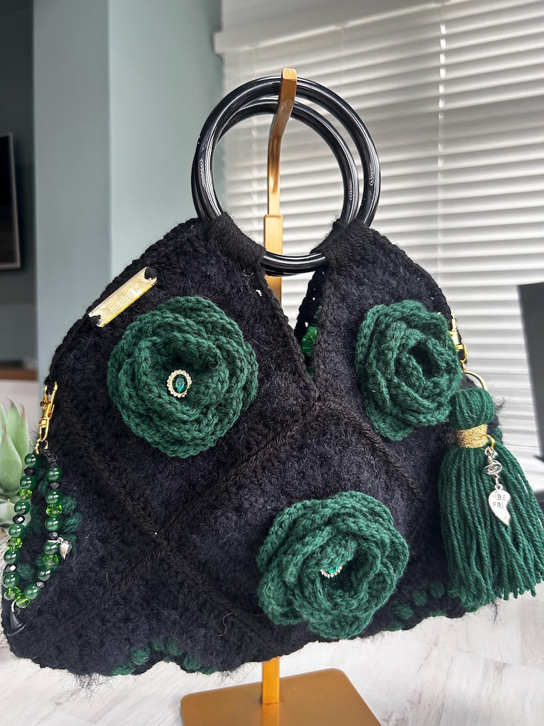 Emerald rose crochet handbag with handle