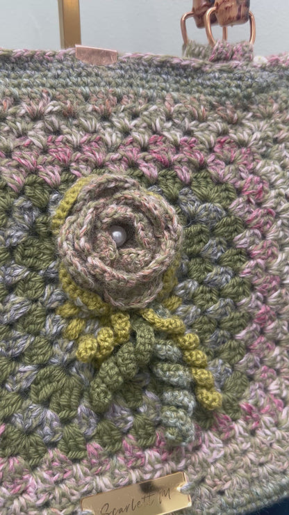 Moss & Rose